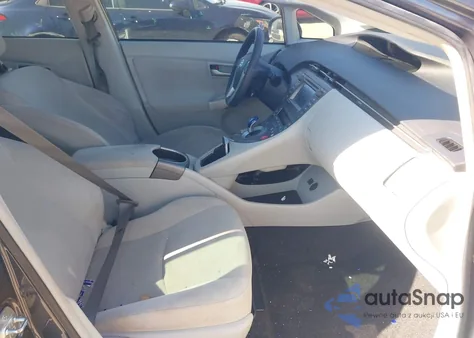 2014 Toyota Prius Three из США, поврежденный, VIN JTDKN3DU6E1779902